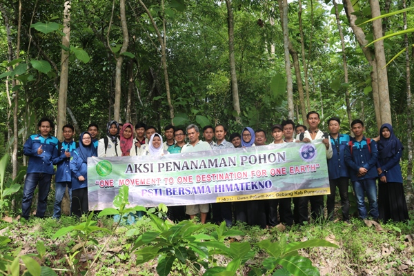Tour Rahmi-1: Menanam Pohon di Desa Pakem